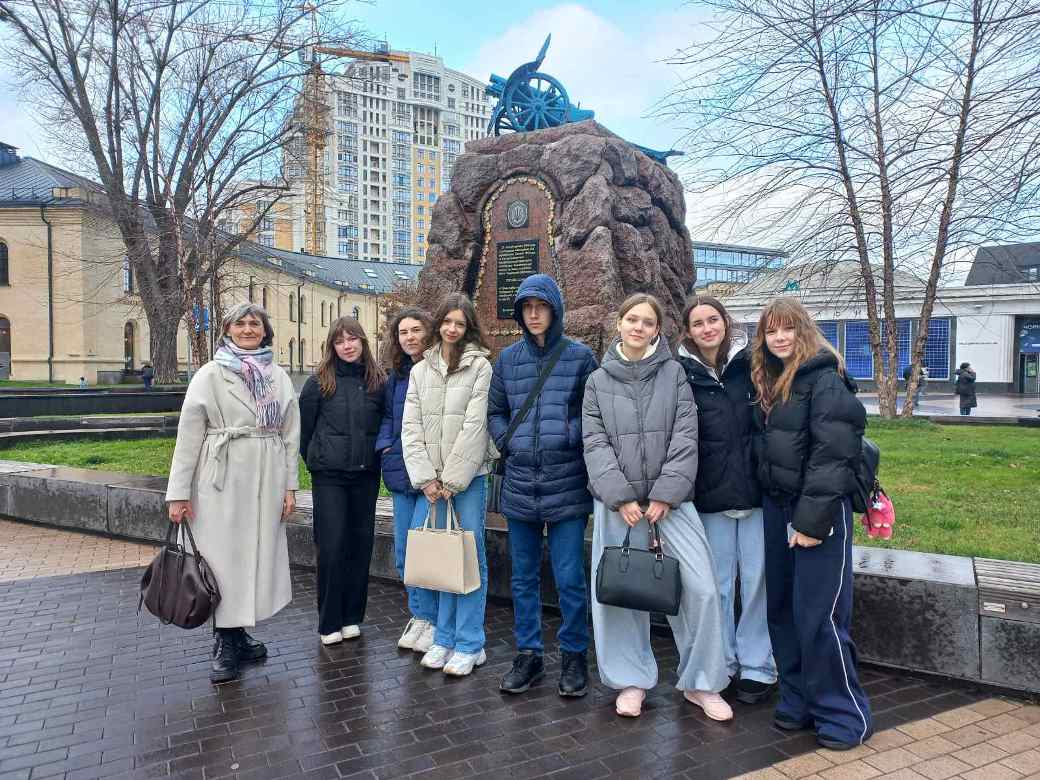 Відвідування виставки в Мистецькому арсеналі "Василь Стус. Поки ми тут, усе буде гаразд" Відвідування виставки в Мистецькому арсеналі "Василь Стус. Поки ми тут, усе буде гаразд"