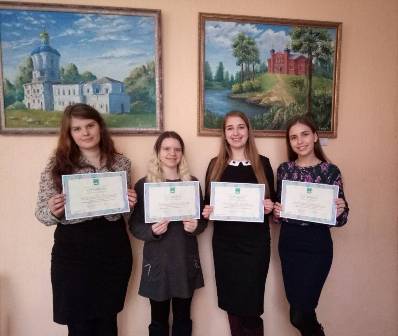 Вітаємо з отриманням сертифікатів волонтерів Київського університету імені Бориса Грінченка 